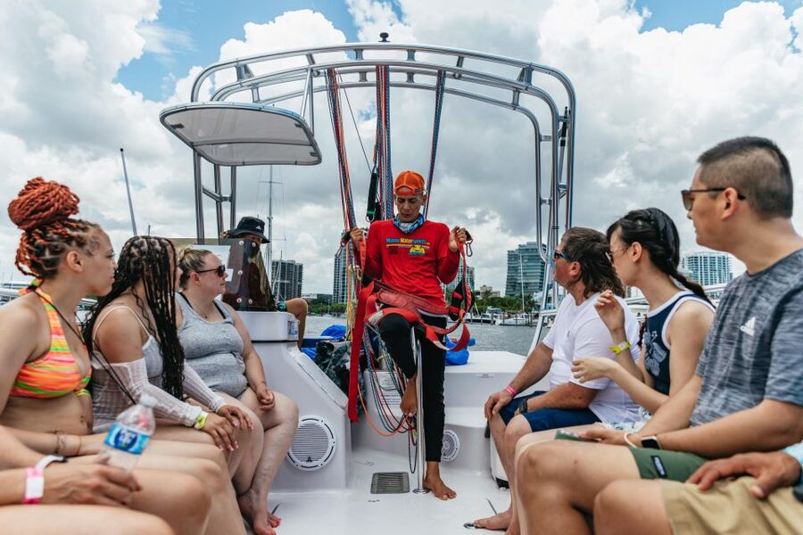 Miami: Parasailing Experience in Biscayne Bay - Leaving Pier 9 for Biscayne Bay