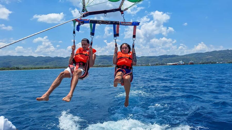 Montego Bay: Parasailing and Jet Ski Combo with Pickup - The Service Details That Matter