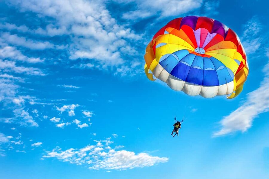 Nassau: Jet Ski Ride, Parasailing & Banana Boat Tour - Jet skiing for 30 minutes on a two-seater Waverunner