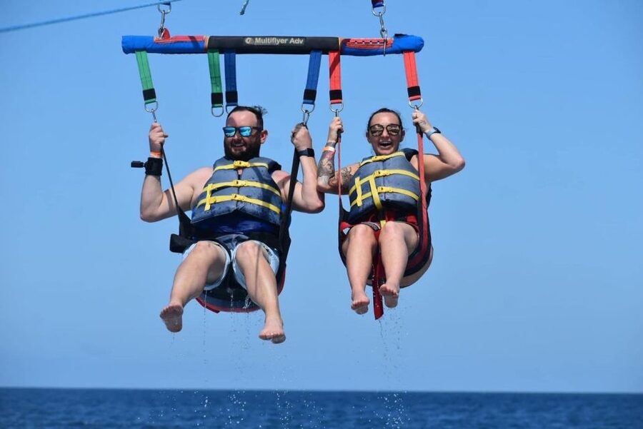Oahu: Waikiki Parasailing - What the one-hour trip really includes