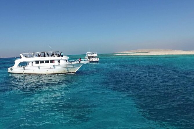 Orange Bay Island, sea trip Parasailing & Water Sports - Hurghada - Lunch, drinks, and the practical value of the package