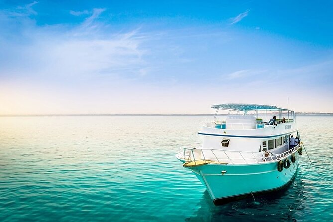 Orange Bay Island Snorkeling Trip with Parasailing - Hurghada - Orange Bay Island and its two-hour beach break