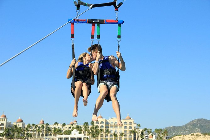 Outdoor Adventure: Parasailing in Los Cabos - Key points to know before you book