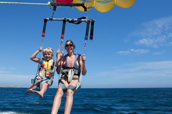 Outdoor Adventure: Parasailing in Los Cabos - What the 90-minute schedule really means