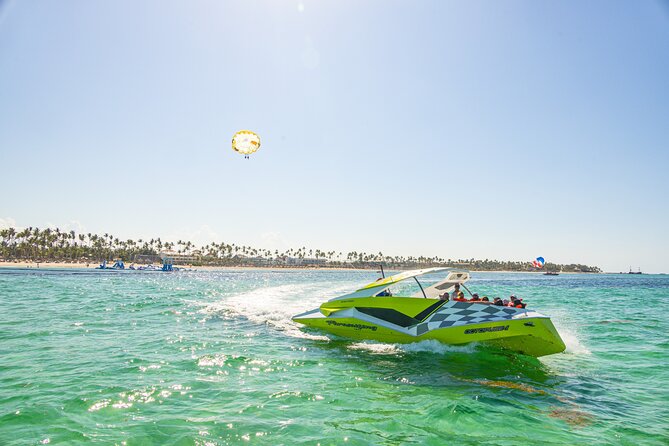 PACKAGE DEAL Catamaran- Snorkeling - Hooka Diving - Parasailing - The catamaran party after the water activities