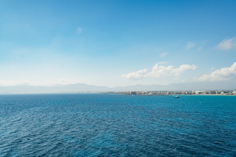 Palma Bay: Parasailing Experience - Cameras, phones, and the GoPro option