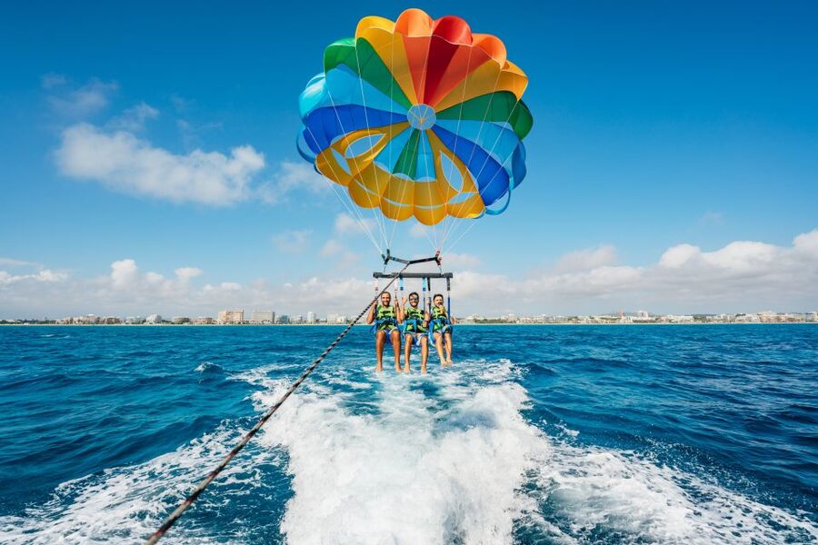 Palma Bay: Parasailing Experience - Is $77 good value for one hour?