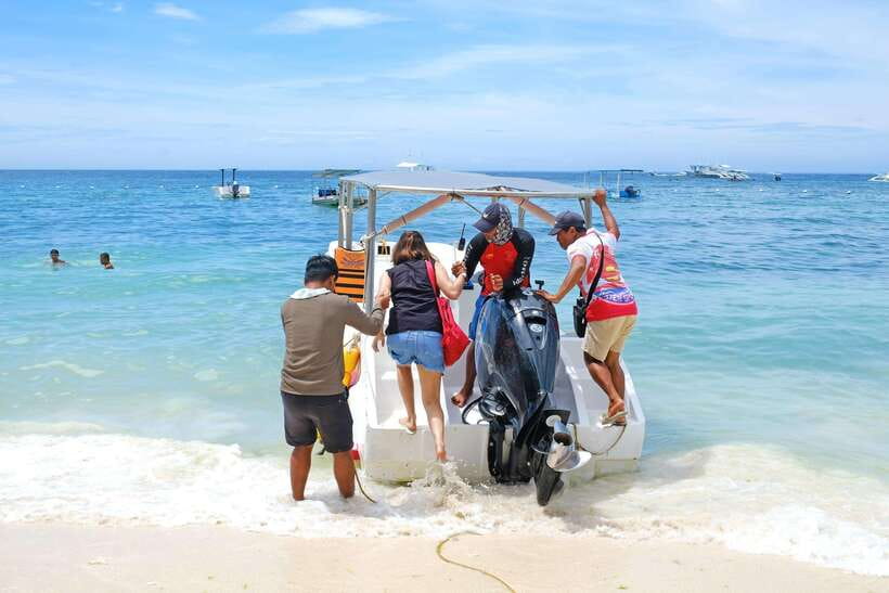 Panglao: Solo or Tandem Parasailing Experience near Alona - The 15-minute flight above Panglao