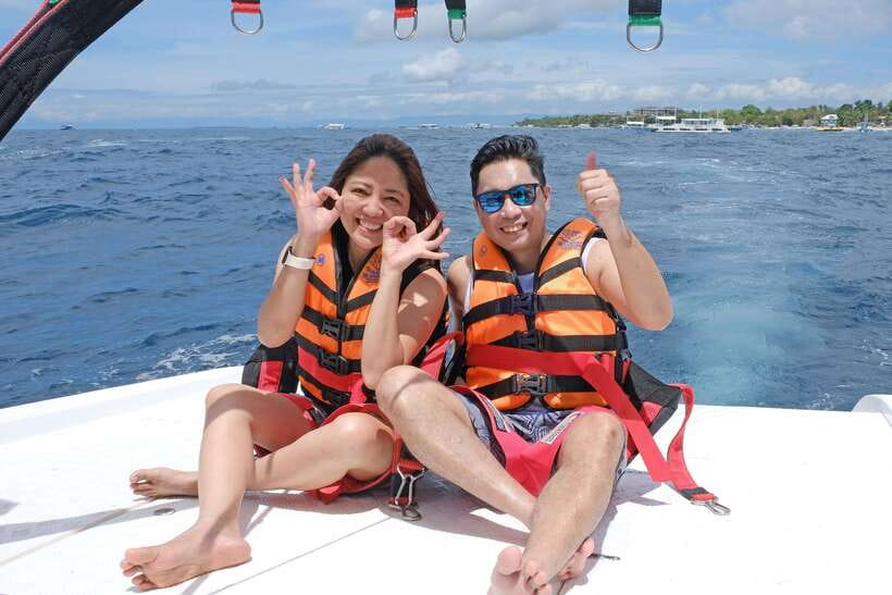 Panglao: Solo or Tandem Parasailing Experience near Alona - Price, timing, and overall value