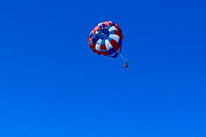 Parasailing above Turquoise Ocean Waters in Montego Bay - Service that feels accommodating