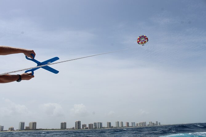 Parasailing Activity in West Palm Beach - Takeoff from the boat platform