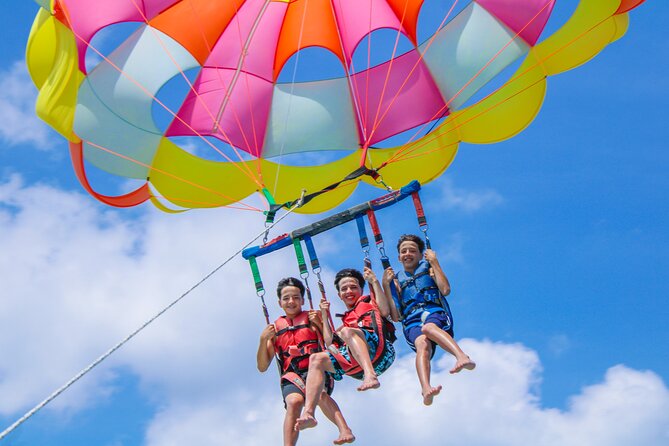 Parasailing Adventure Aruba - Palm Beach is an easy place to start
