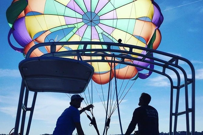 Parasailing Adventure at the Hilton Head Island - Setting off from Hilton Head Harbor