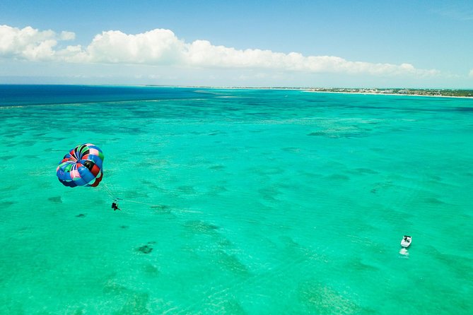 Parasailing Adventure from Providenciales in Turks and Caicos - Takeoff and landing without getting in the water