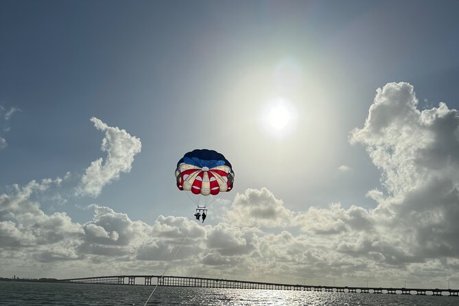 Parasailing Excursion in South Padre Island - Crew support and the first-time experience
