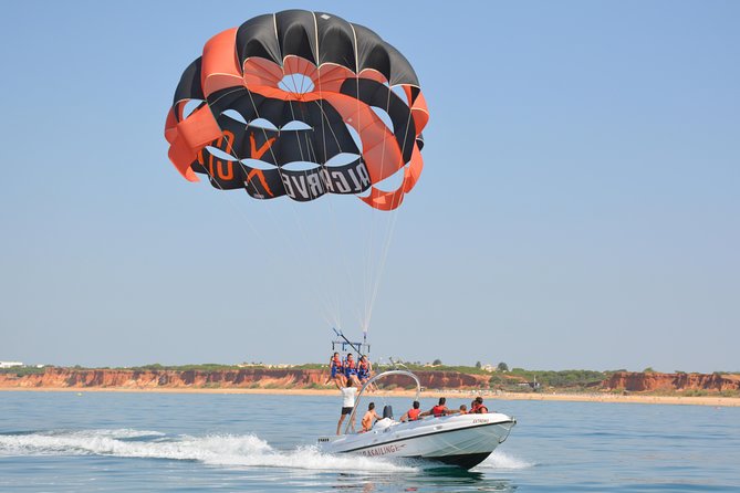 Parasailing from Vilamoura - Leaving Vilamoura Marina for open water