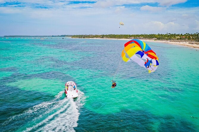 Parasailing in Bavaro - Reaching Playa Los Corales from Punta Cana