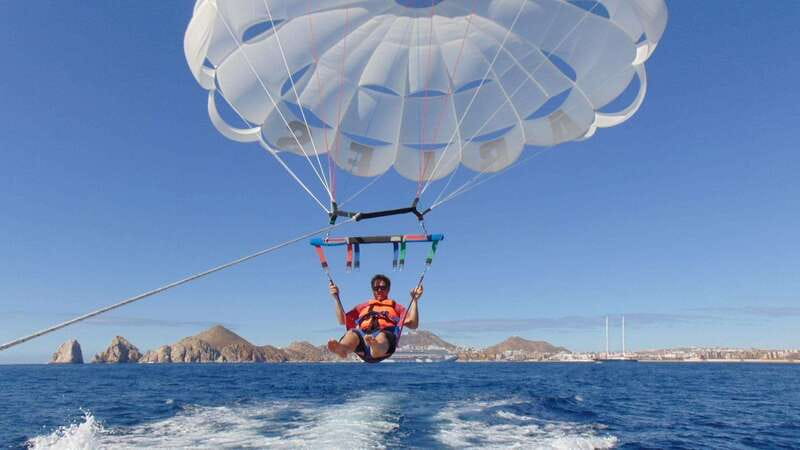 Parasailing in Cabo San Lucas - Key points to know before booking