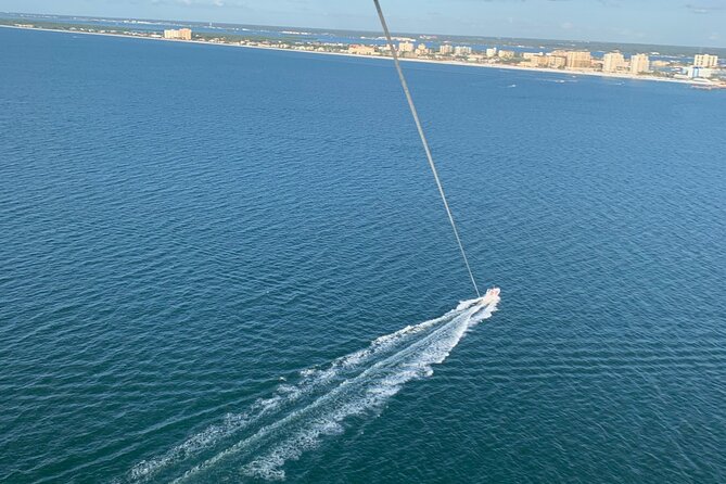 Parasailing in Clearwater Beach - Landing back on the boat