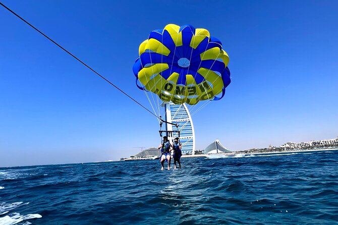 Parasailing in Dubai - Burj Al Arab View - Solo or duo flight: choosing the right setup