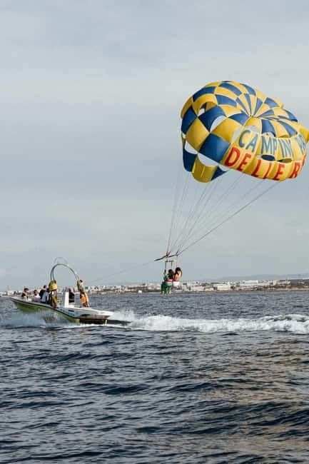 Parasailing in Polignano: A parachute adventure - Flying above Polignano a Mare