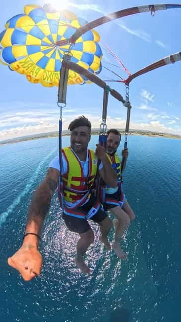 Parasailing in Polignano: A parachute adventure - Best time and best type of visitor