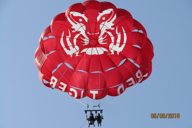 Parasailing Malta - Who will enjoy this most