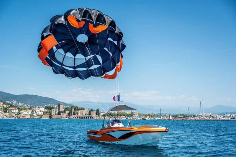 Parasailing on the French Riviera - Key points to know before you book