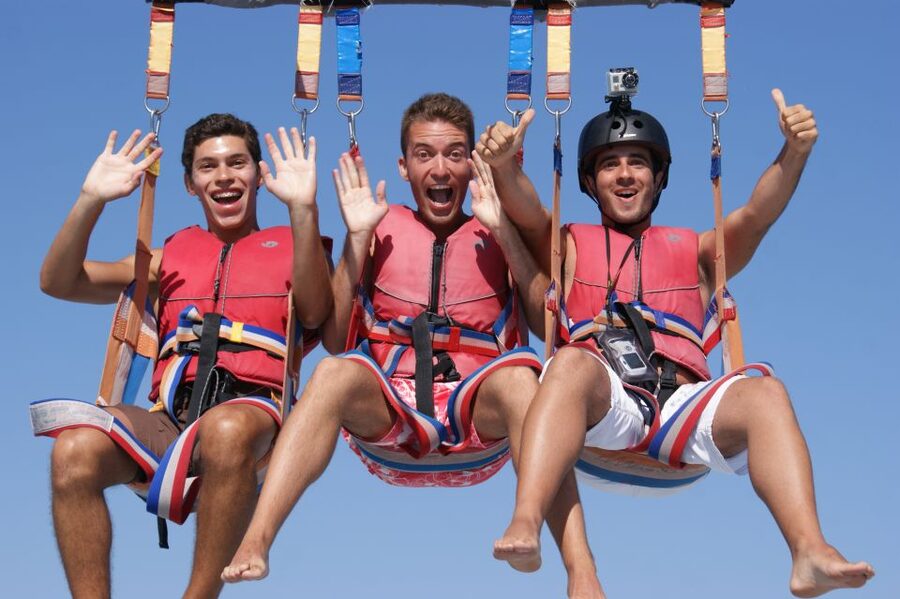 Parasailing Vilamoura - How it compares with a beach day in Vilamoura