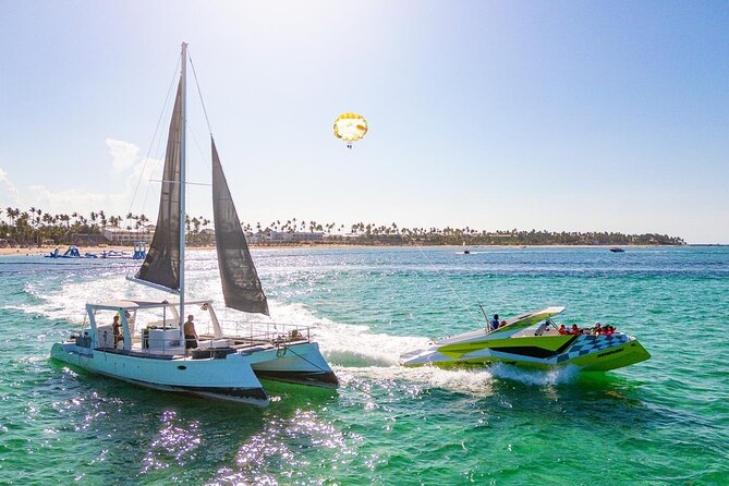 Private Catamaran + Private Parasailing - up to 20 passengers - Key points to know before you book