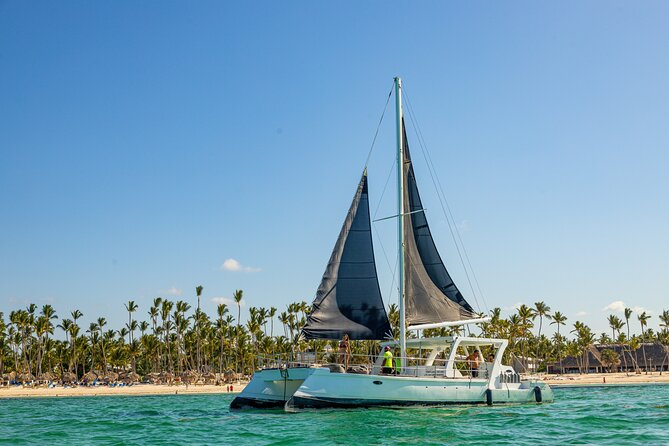 Private Catamaran + Private Parasailing - up to 20 passengers - The strongest parts of the experience