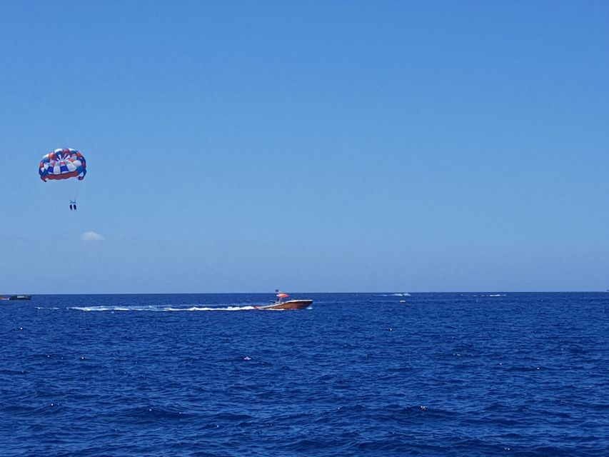 Puerto Rico de Gran Canaria : Parasailing - The boat ride sets the tone