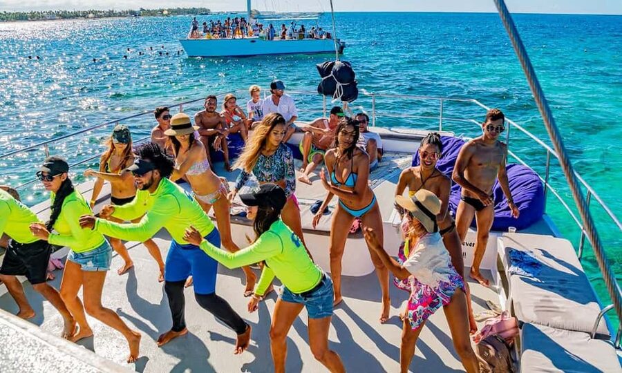 Punta Cana Area: Party Cruise with Parasailing and Open Bar - Snorkeling and swimming in the ocean pool