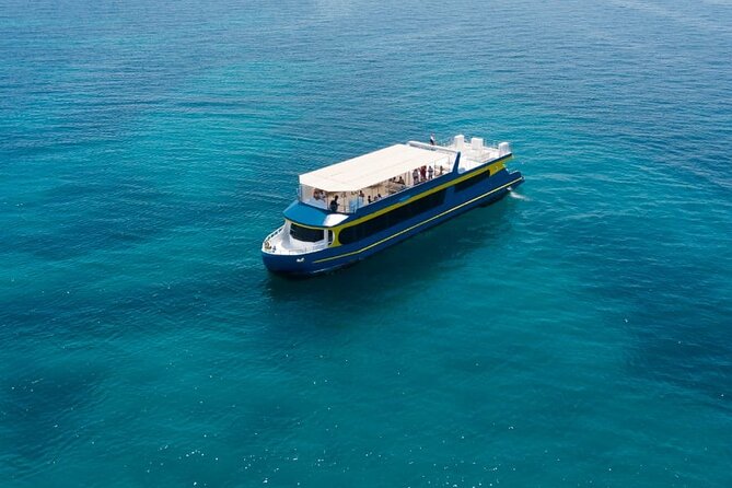 Semi Submarine Snorkeling & Fly Parasailing Adrenaline-Hurghada - Seeing coral reefs through the semi-submarine windows