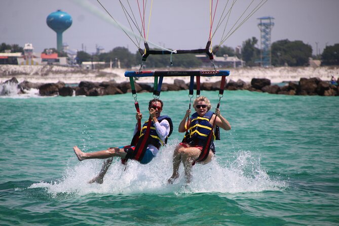 Sun Dogs Parasailing Tour in Destin Florida - Ten to twelve minutes above the water