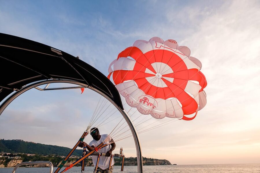 Tropea: Parasailing Experience - Is Tropea parasailing worth booking?